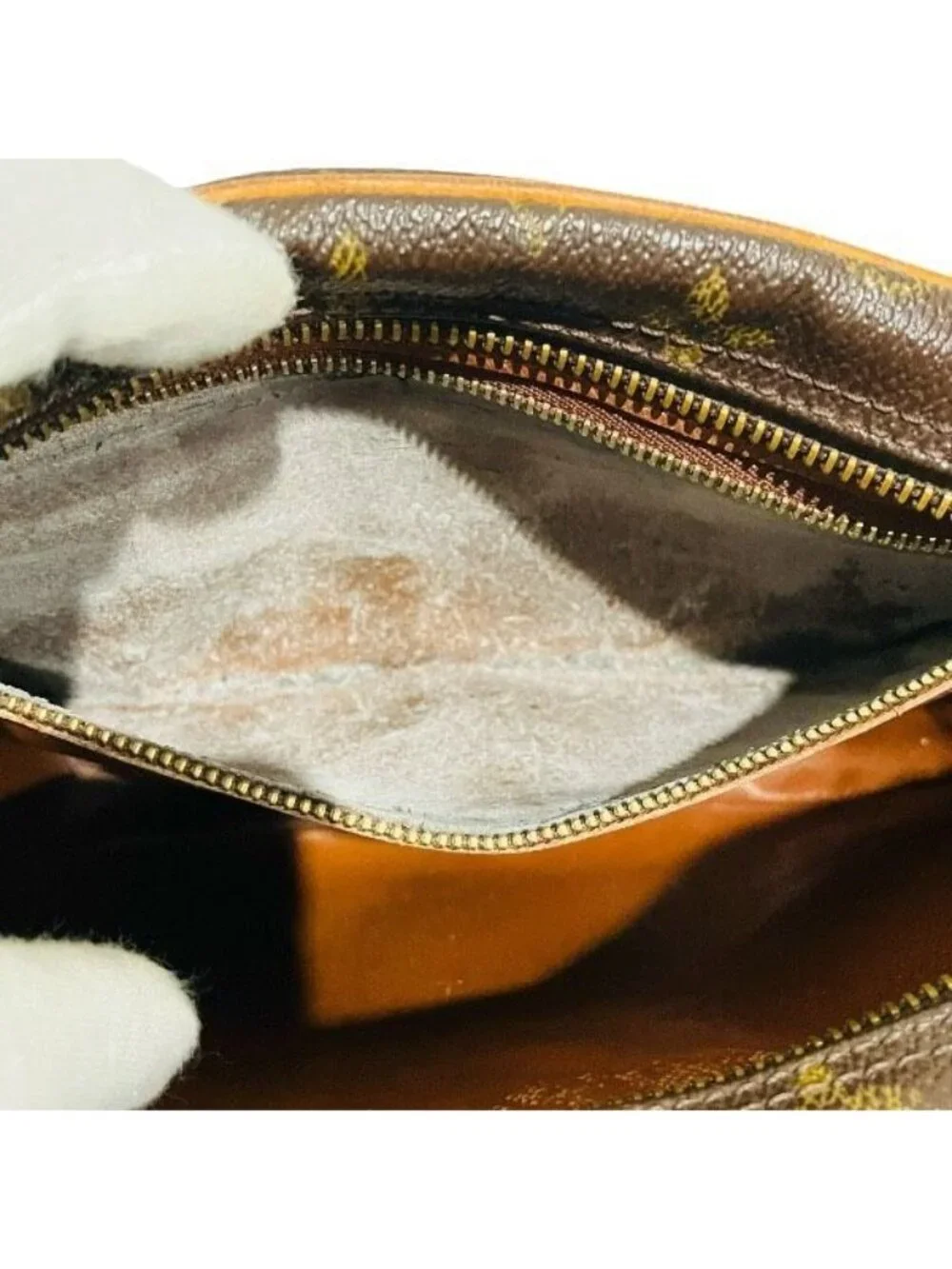 Louis Vuitton Monogram Jeune Fille Shoulder - Picture 7 of 9
